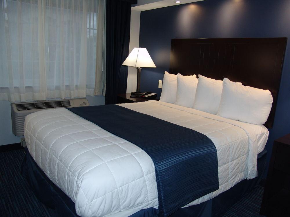 Hotel Clarion Pointe Downtown Syracuse Exteriér fotografie