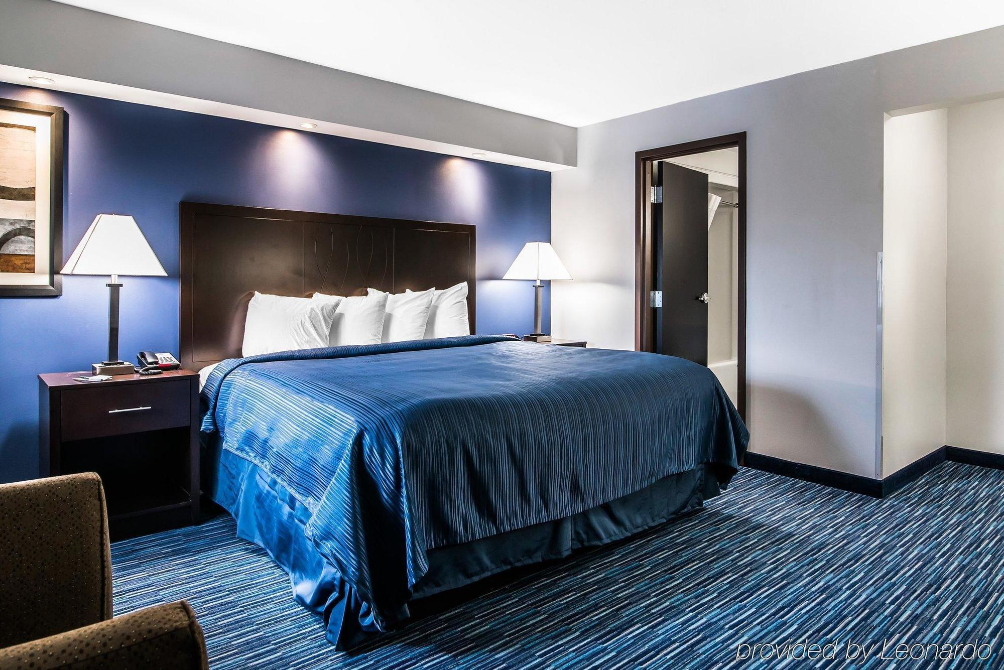 Hotel Clarion Pointe Downtown Syracuse Exteriér fotografie